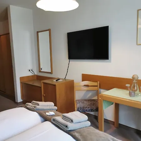 Sonnblick Bed and Breakfast